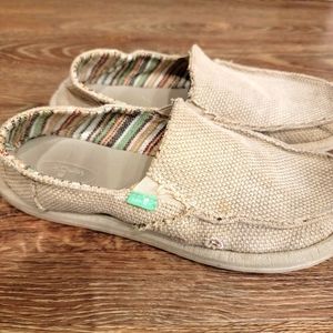 Sanuk Boys Size 6 Vagabond Loafers